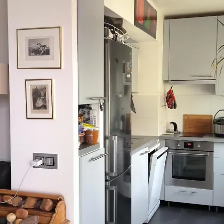 Eiffel Seightseing Apartment Paris