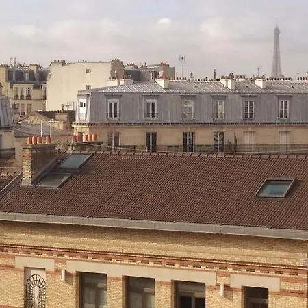 Eiffel Seightseing アパート パリ